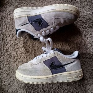 Nike Air Force 1 Low White Iron Grey CJ4112-100 Youth Size 9c Toddlers PRE-OWNED
